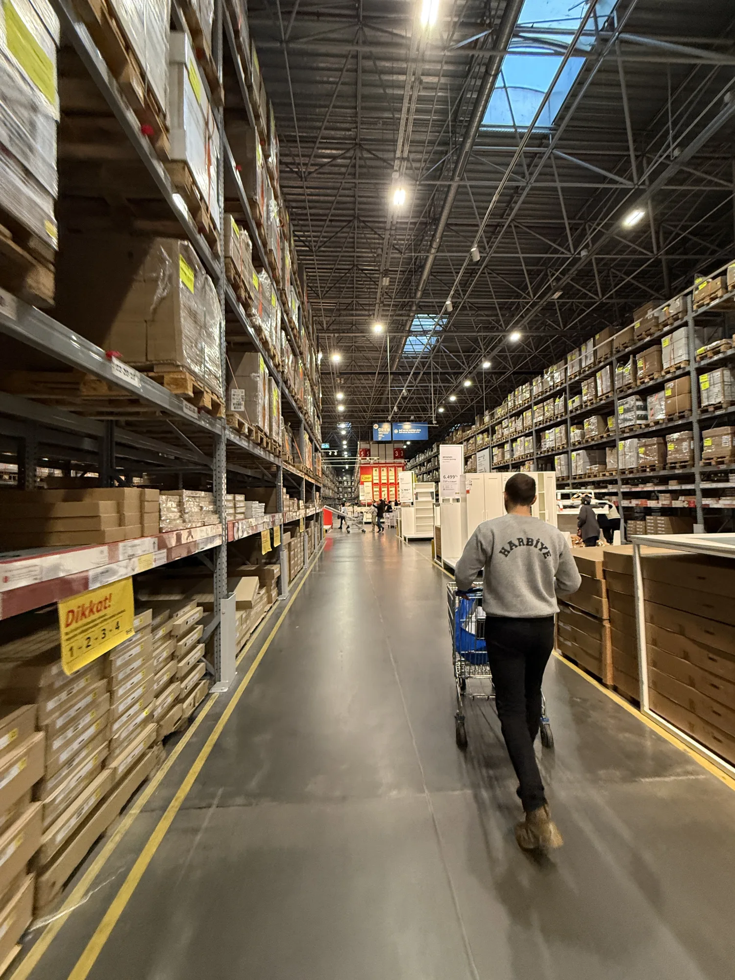 Industrial rhythm, a shopper's reverie.