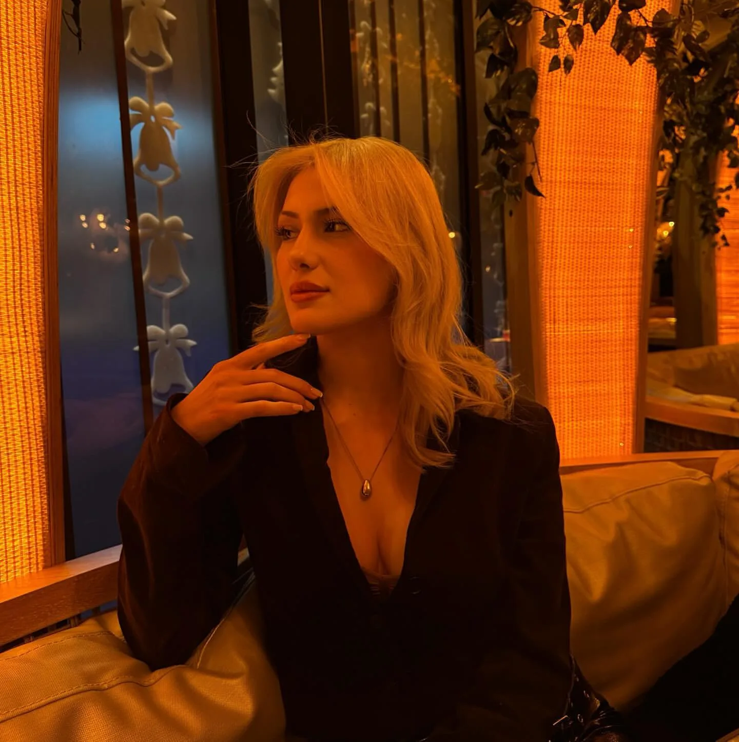 Golden light and amber dreams.