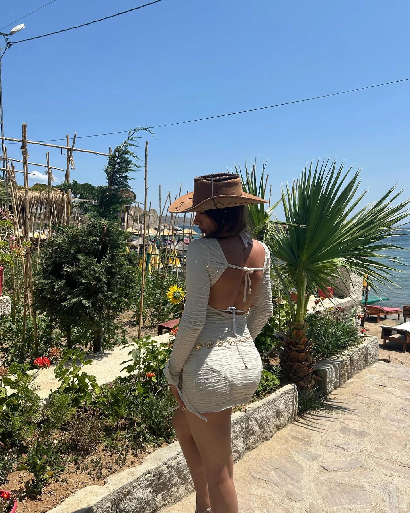 Salt air and sun-drenched linen.